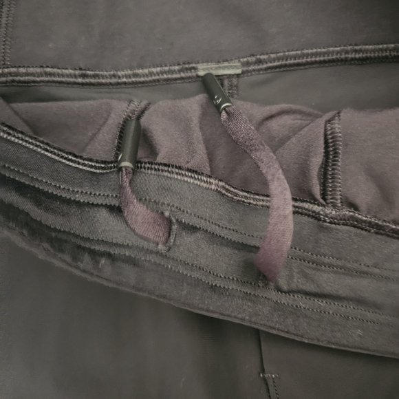 Lululemon Men's Surge Regular Tapered Jogger Sz S Drawstring Pocket Pants Black - Picture 8 of 16